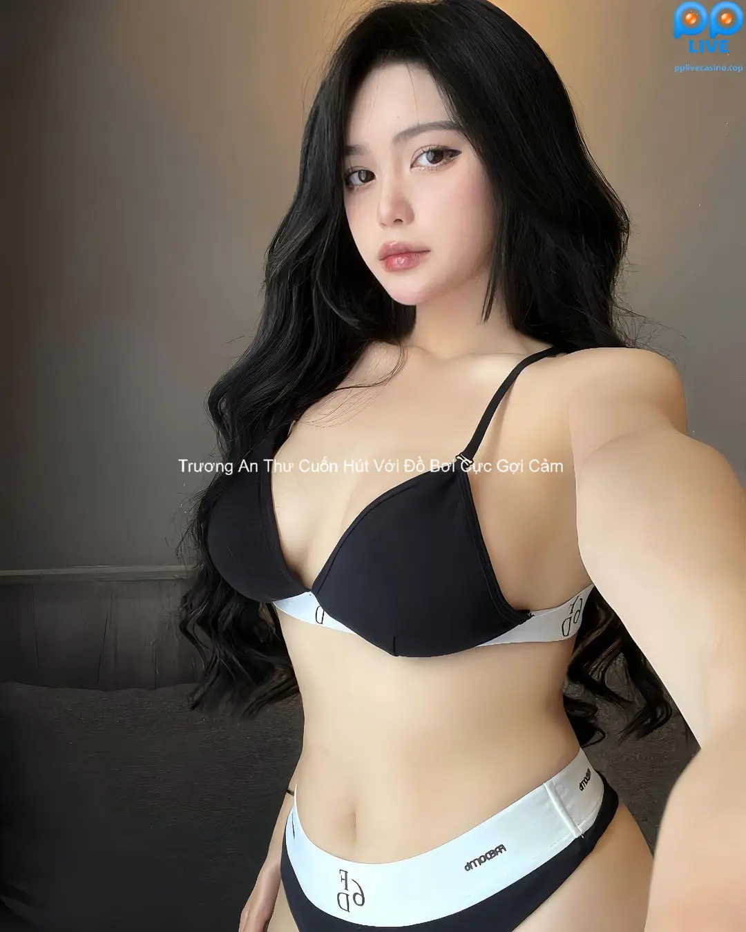 Trương An Thư Cuốn Hút Với Đồ Bơi Cực Gợi Cảm 1